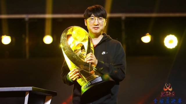 他未来的发 他未来的发